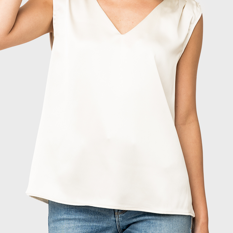 Reverly Cinched Detail Satin Top
