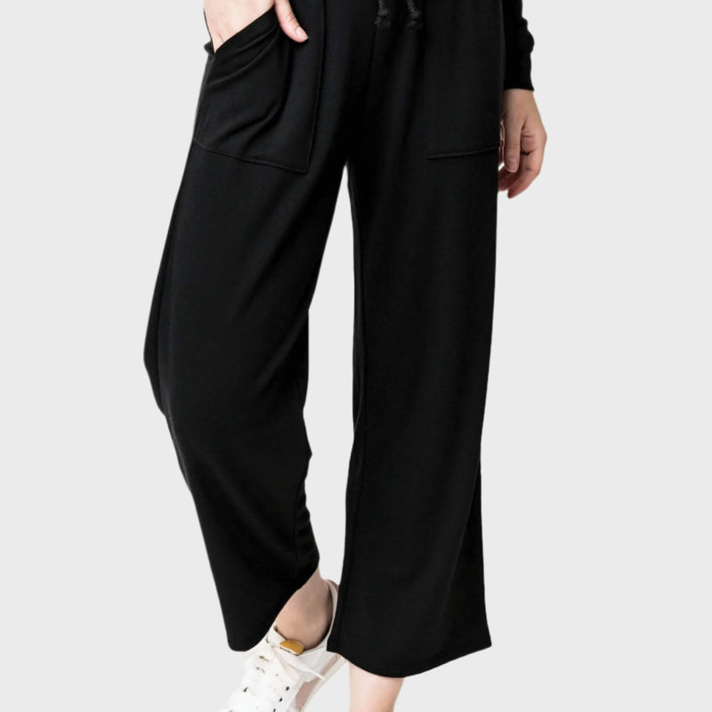 Front of Woman wearing Serene Mornings Wide Leg Crop Pant in Black